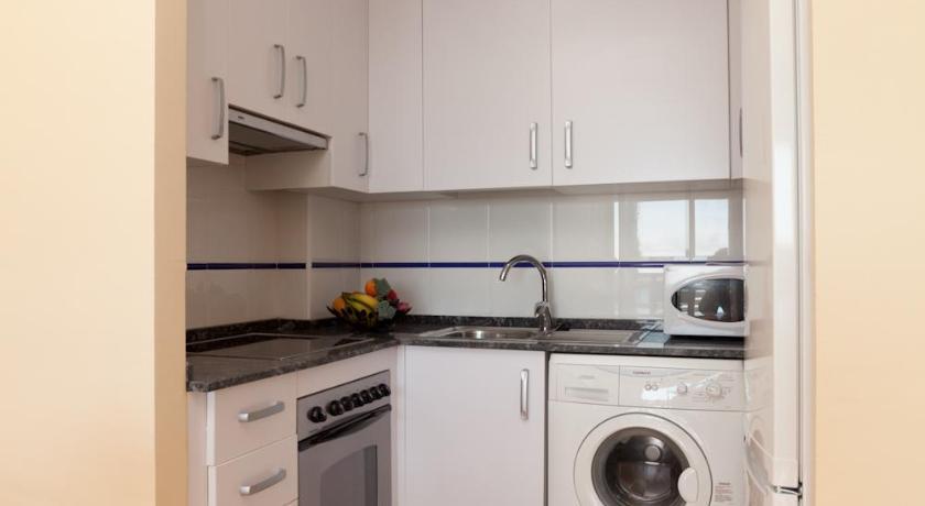Apartamentos Port Cambrils Quarto foto