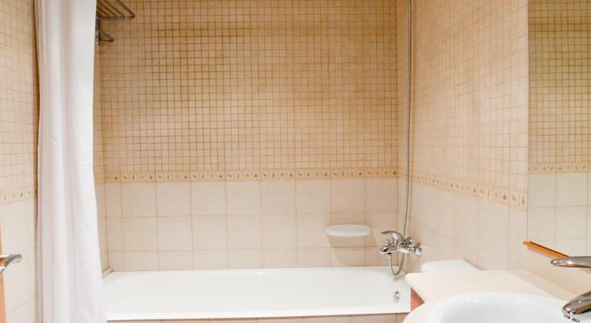 Apartamentos Port Cambrils Quarto foto