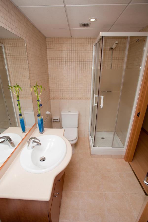Apartamentos Port Cambrils Quarto foto